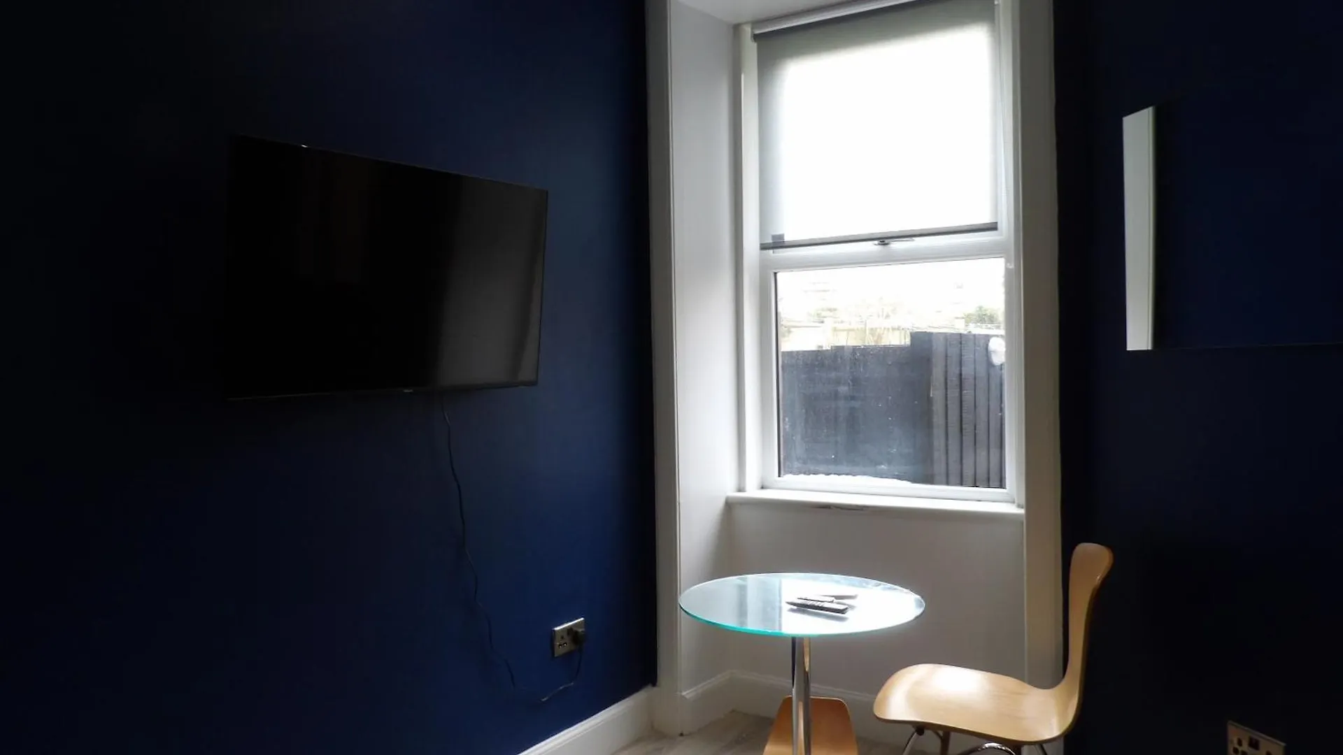 Apartamento Ground Floor Flat With Patio And Hot Tub Near Murrayfield Stadium Edimburgo