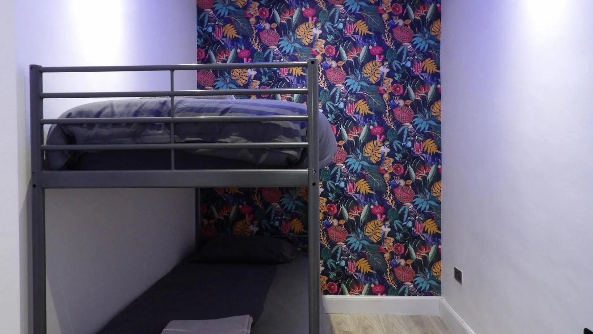 Ground Floor Flat With Patio And Hot Tub Near Murrayfield Stadium Edimburgo 0*,